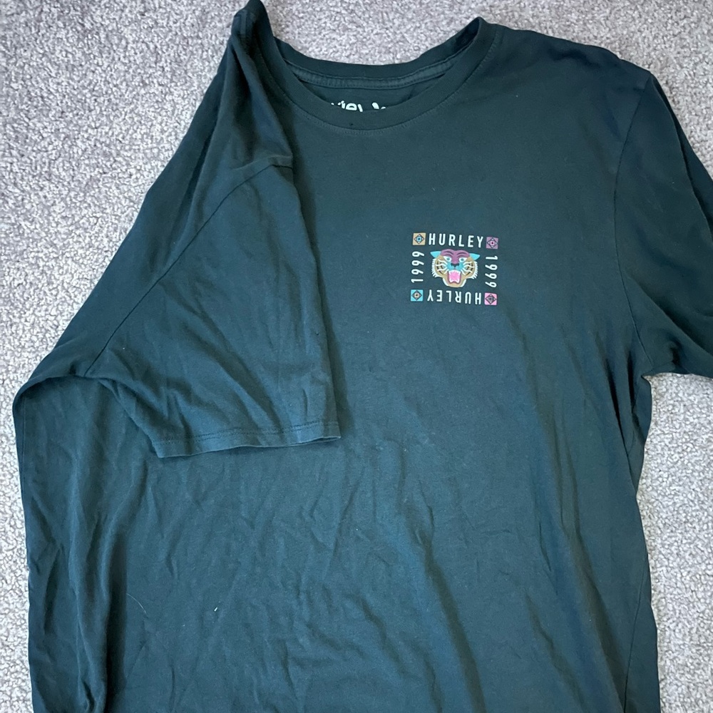 HURLEY woman’s t shirt